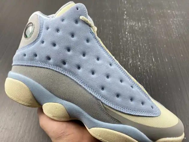 DX5763-100 SoleFly Jordan 13 Retro 0620